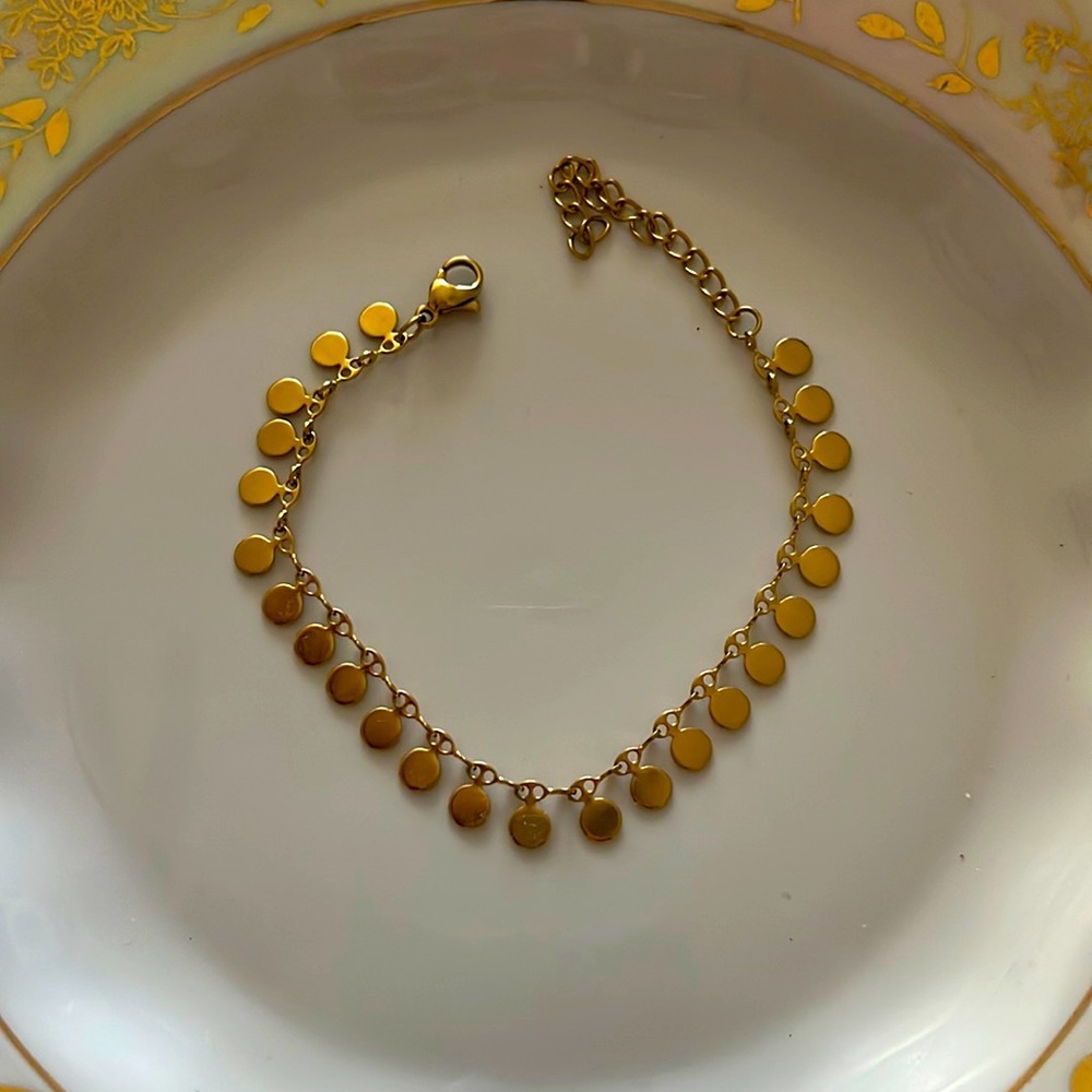 18k Gold Plated Dainty Bracelet